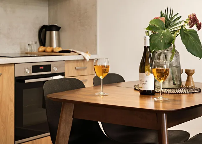 アパート Z Jacuzzi & Sauna Chillout コウォブジェク