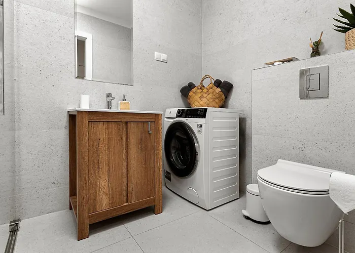 Z Jacuzzi & Sauna Chillout 코워브제크