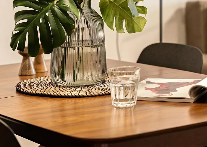 Z Jacuzzi & Sauna Chillout アパート *